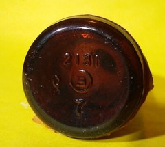 Vintage Glass Bottle Gunslick Gun Cleaning Solvent ( empty )