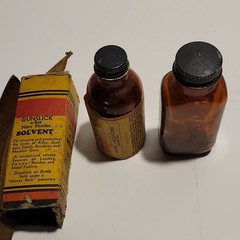 Gunslick Vintage Cleaning Solvent and Gun Oil Amber Glass Bottles Set