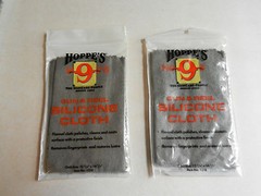 Hoppes Gun & Reel Silicone Cloth; Polishes, coats, protects finish; 2 Pack; 1218