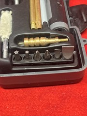 TACTICAL PERFORMANCE .40/10MM CAL PISTOL CLEANING KIT (h58)