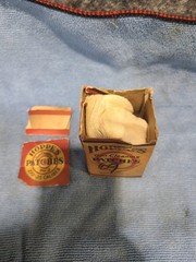 Vintage Hoppe’s No. 3 Cotton Gun Cleaning Patches, White, .270-.35 Caliber
