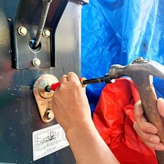 Grease Fitting Cleaning Tool, Grease Zerk Cleaner, Zerk Fitting Cleaning red