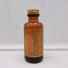 Vintage Hoppe’s Powder Solvent No. 9 2 oz Glass Advertising Bottle