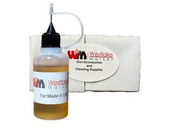 Hoppes Gun Cleaning Bore Cleaner in Needle Oiler with Cotton Patches 9mm – 45
