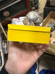 one dozen shotgun cleaning brushes No.492 outers laboratories empty tin