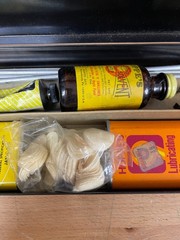 Vintage Brite-Bore Rifle Gun Cleaning Kit w/ Hoppe’s No. 9, Tins, Solvent, Rods
