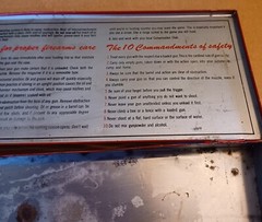 Vintage Montgomery Wards Western Field Rifle Cleaning Kit – Case / Tin (only)
