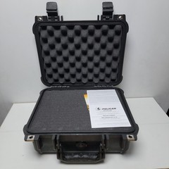 Pelican 1400 Protector Case | 13.4 × 11.6 × 6.0″ | Black | Removable Foam