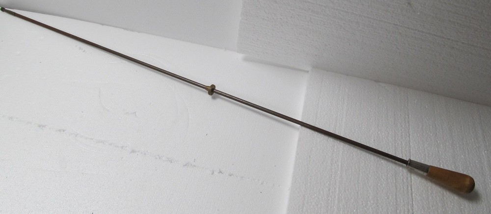 VINTAGE 49″ SOLID RIFLE CLEANING ROD Brass Tip and Sliding Ring, Wood Handle