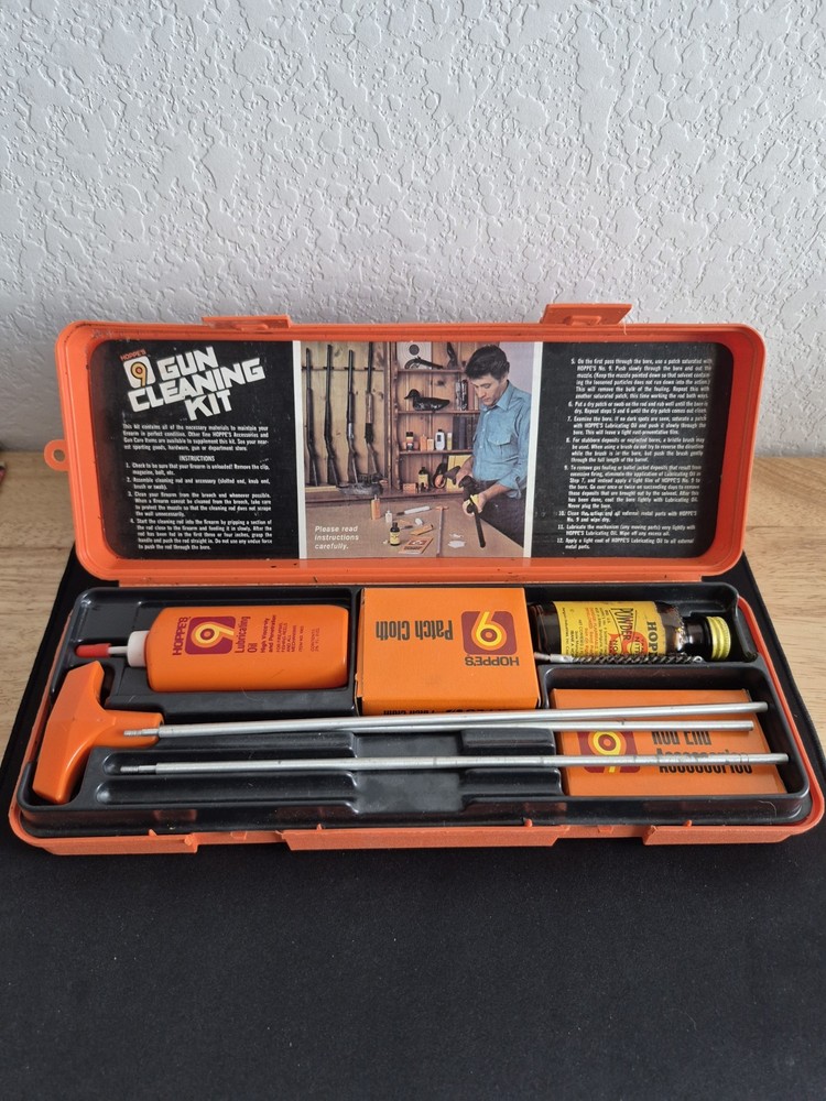 vintage Hoppes 9 gun cleaning kit for all gauge shotguns
