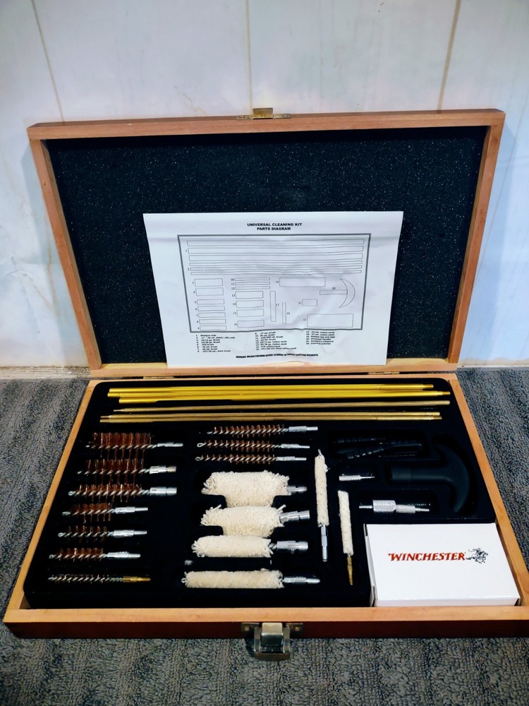 💥Winchester Universal Gun Cleaning Kit Rods Brushes Patches Swabs Wood Box💥