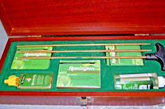 A5 REMINGTON FIELDMASTER CLEANING SYSTEM UNIVERSAL GUN CLEANING KIT