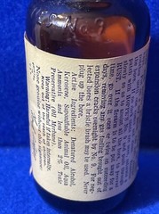 1961 HOPPE’S POWDER SOLVENT NO. 9 MARK PREVENTS RUST ON GUNS BROWN BOTTLE