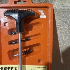 Hoppe’s Pistol Cleaning Kit .38, 357, 9mm Caliber Contains 1 Section Rod PC038B