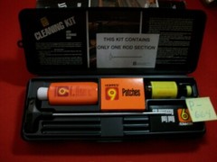 VINTAGE UNUSED HOPPE’S 9 PISTOL CLEANING KIT & PLASTIC STORAGE CASE ALL CALIBERS