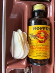 Vintage Hoppe’s Gun Cleaning Kit Plastic Case 3-Pc Rod Solvent Oil Patches Guide