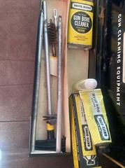 Vintage Mill Run Brite- Bore Gun Cleaning Equipment