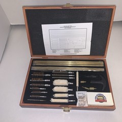Gunmaster Universal Gun Cleaning Kit in Wood Case Never Used Bore Cleaning Brush