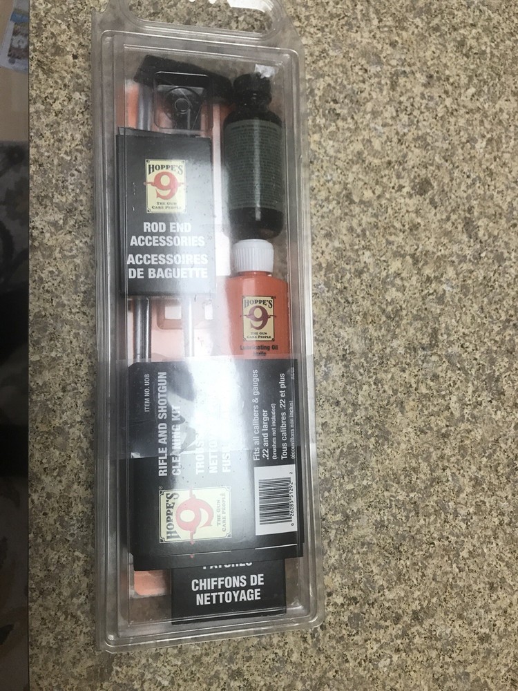 Hoppes Clamshell Kit w/Aluminum Rod Rifles and Shotguns, mfg UOB