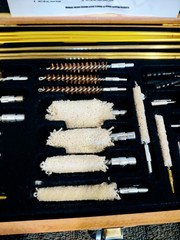 💥Winchester Universal Gun Cleaning Kit Rods Brushes Patches Swabs Wood Box💥
