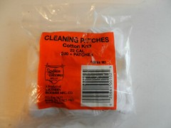 Southern Bloomer; 200+ Cleaning Patches 22 Cal; 1-1/8″ x 1-1/8″; MPN 102