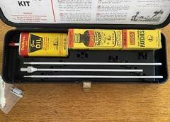 rare vintage new OUTERS Gun Cleaning Kit – 445 Oil Tin Rod Patches Solvent Case