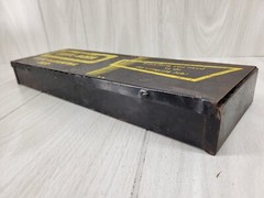 Vintage Mill Run Brite Bore Cleaning Kit EMPTY METAL TIN CASE