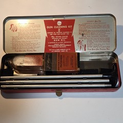 Sears Roebuck & Co 12-16 ga Gun Cleaning Kit 2140 w/ Red Metal Case & Solvent
