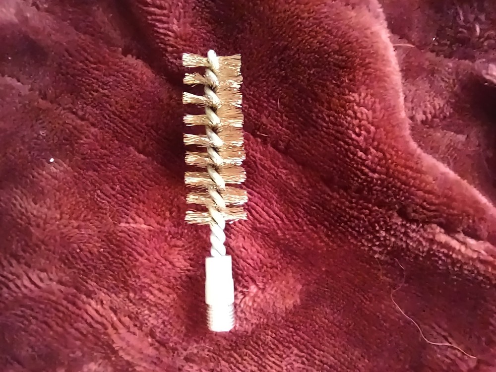 20/28 Gauge Brass (Bronze) Bore Brushes, 10 (ten), new