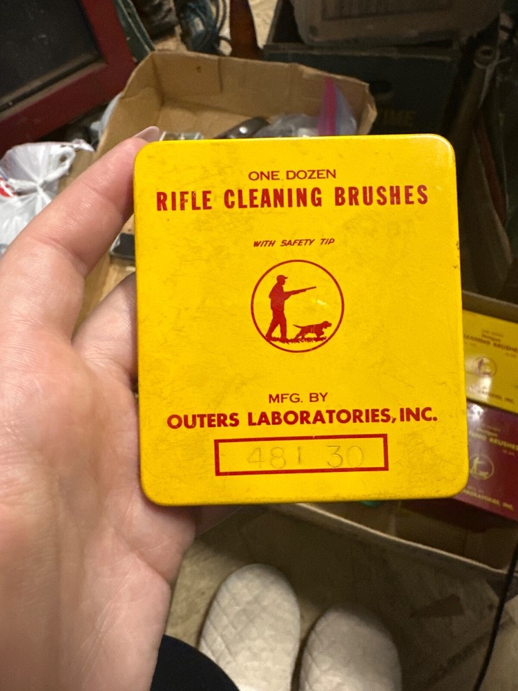 One dozen Rifle cleaning brushes outers laboratories inc 481 30