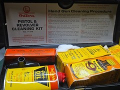 VINTAGE Outers Pistol Cleaning Kit No. .38 Caliber With Case W/ Remington 200yr
