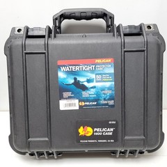 Pelican 1400 Protector Case | 13.4 × 11.6 × 6.0″ | Black | Removable Foam