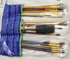Large Misc. Lot of Brushes – Artist, Cleaning, Bottle, Firearm. tapered, etc.