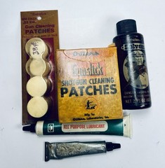 Vintage Outers Rifle Cleaning Kit No 477 Metal Tin Gunslick Patches USA